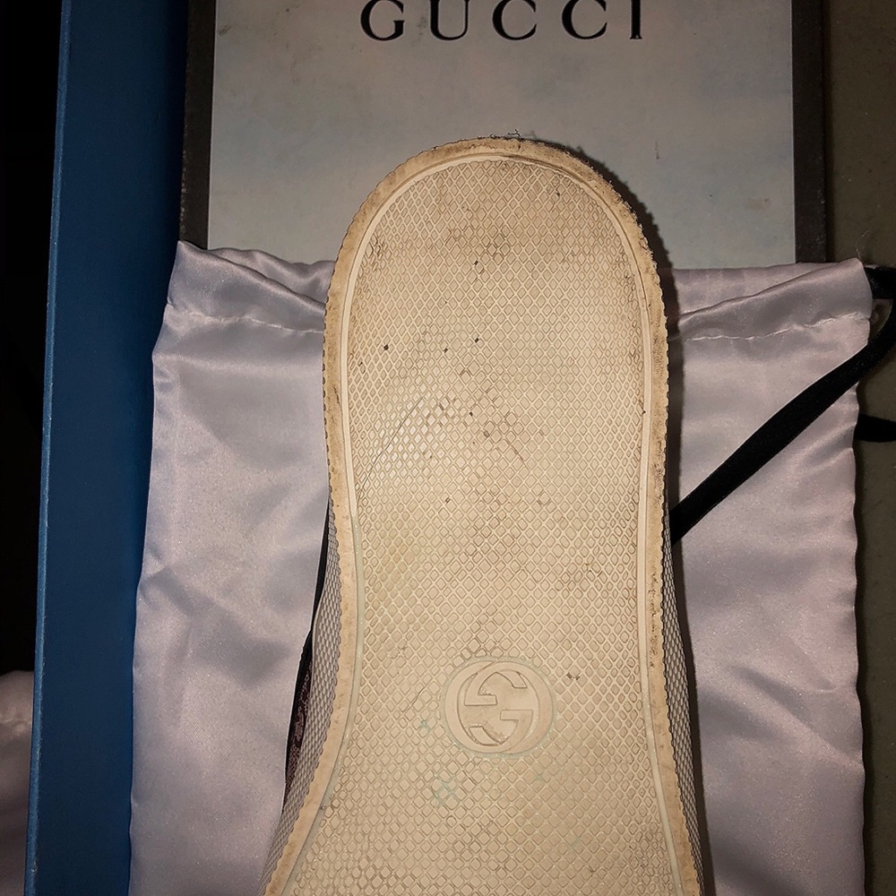 !GUCCI TIGER SLIP-ON SHOES! - Picture 10 of 10